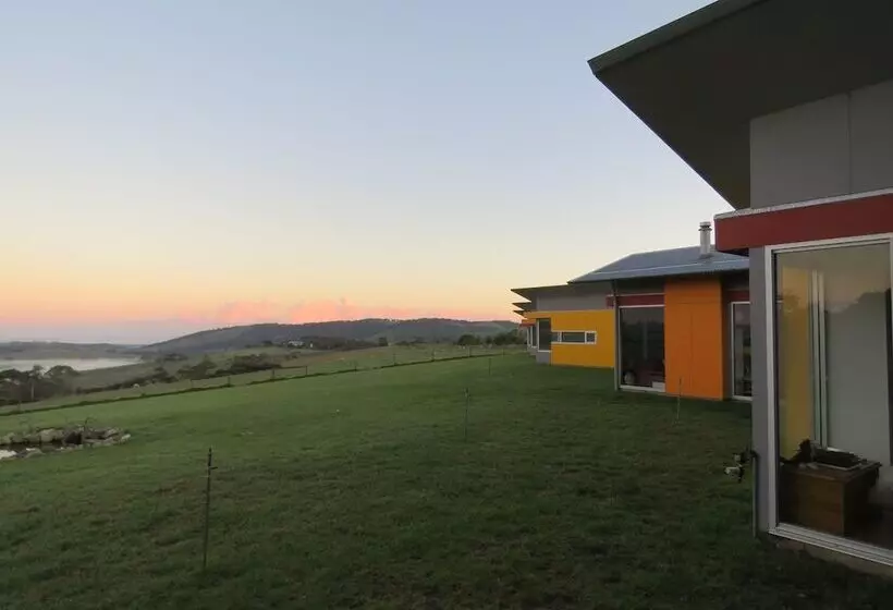 Bed and Breakfast Lush Pastures