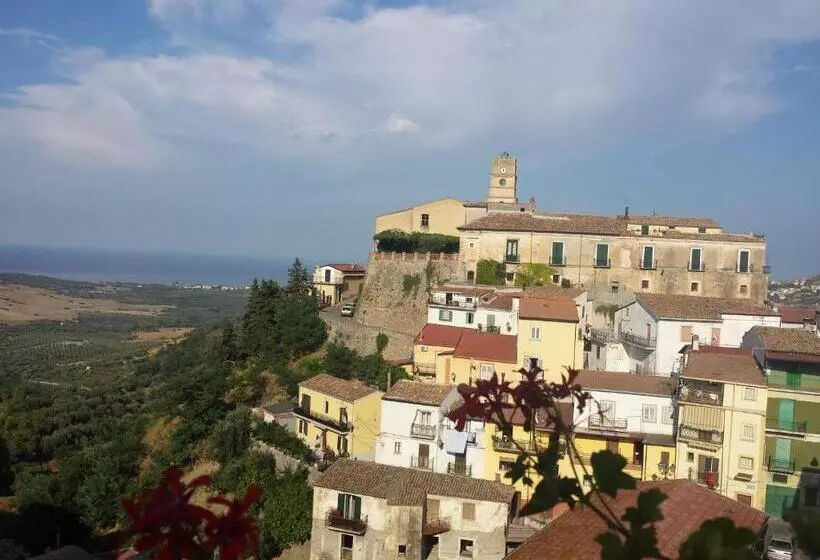 Bed and Breakfast Palazzo Madeo   Residenza D Epoca