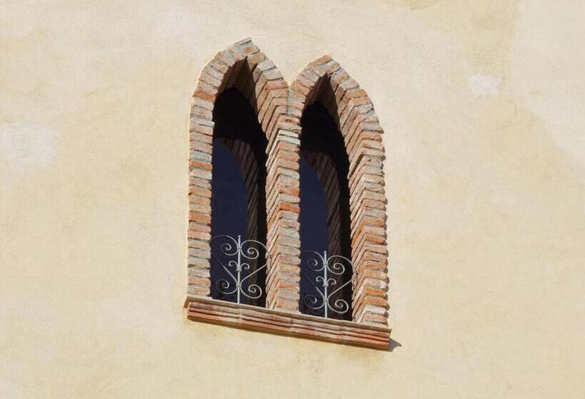 Bed and Breakfast Palazzo Madeo   Residenza D Epoca