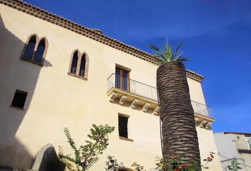 Bed and Breakfast Palazzo Madeo   Residenza D Epoca