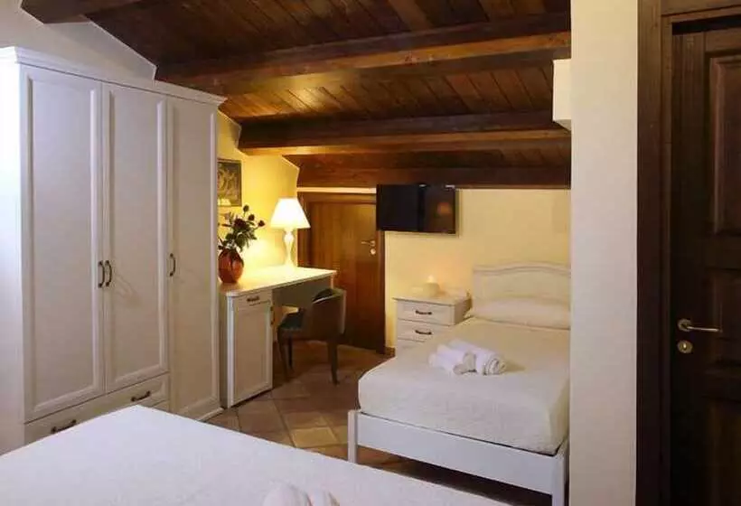 Bed and Breakfast Palazzo Madeo   Residenza D Epoca