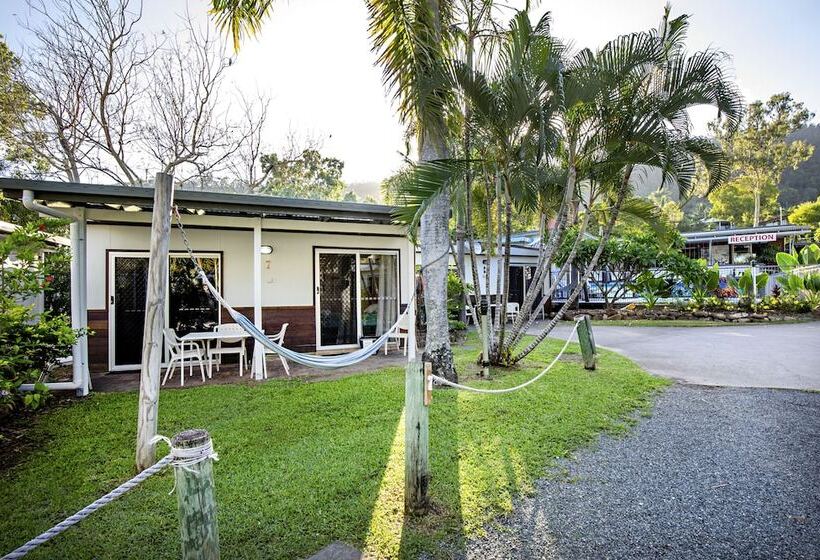 Bush Village Holiday Cabins