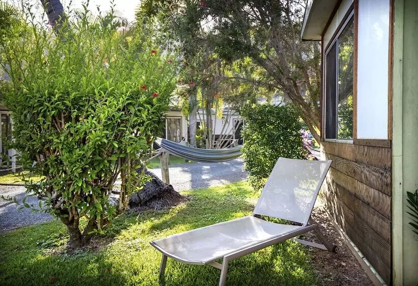 Bush Village Holiday Cabins