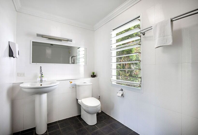 Bush Village Holiday Cabins