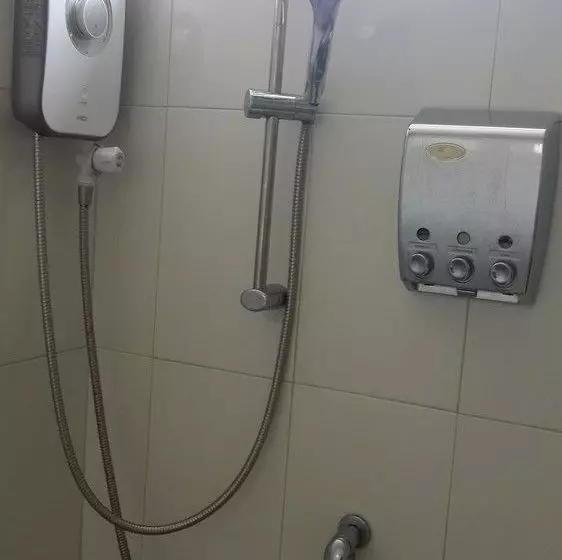 호텔 Aemjai Residence