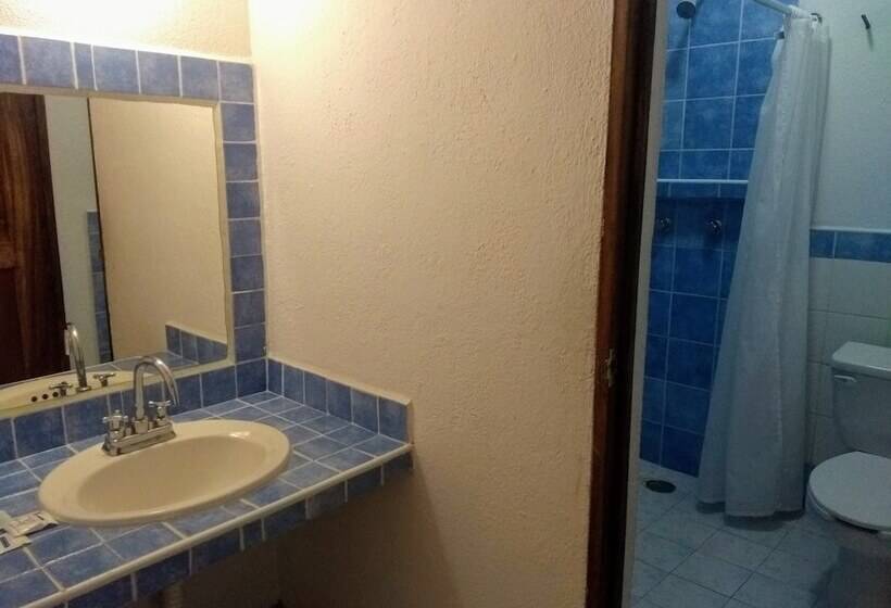 فندق Arenas Del Pacifico