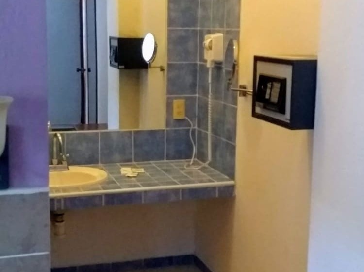 فندق Arenas Del Pacifico