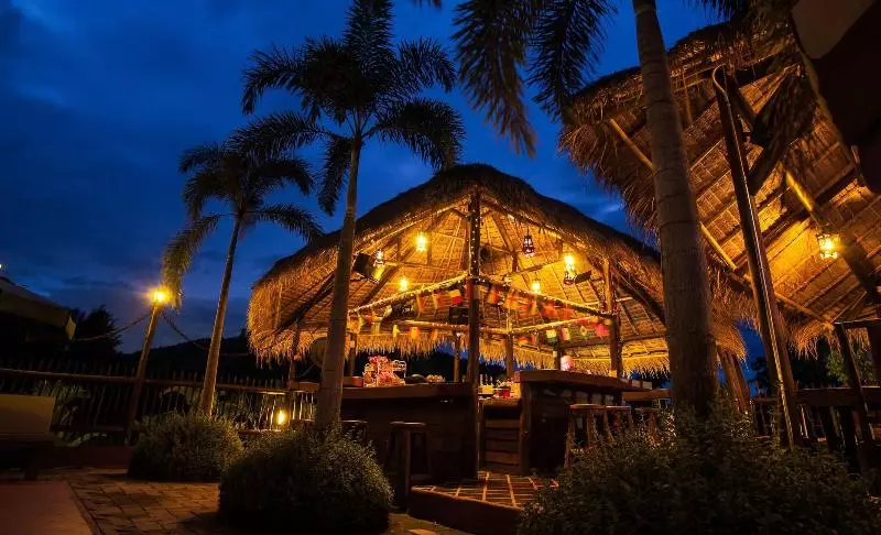 Hotel Baanpong Lodge