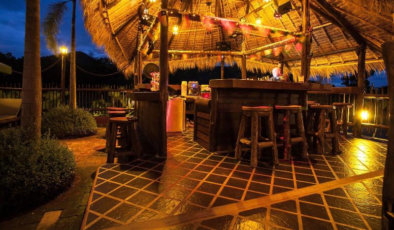 Szálloda Baanpong Lodge