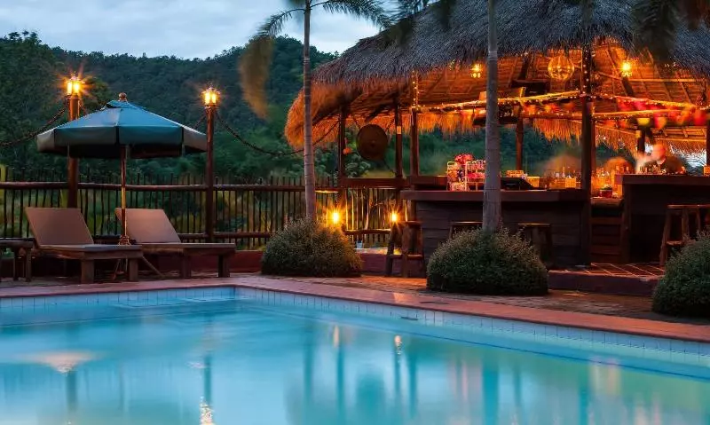 Hotel Baanpong Lodge