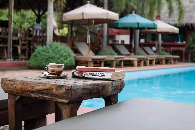 Hotel Baanpong Lodge