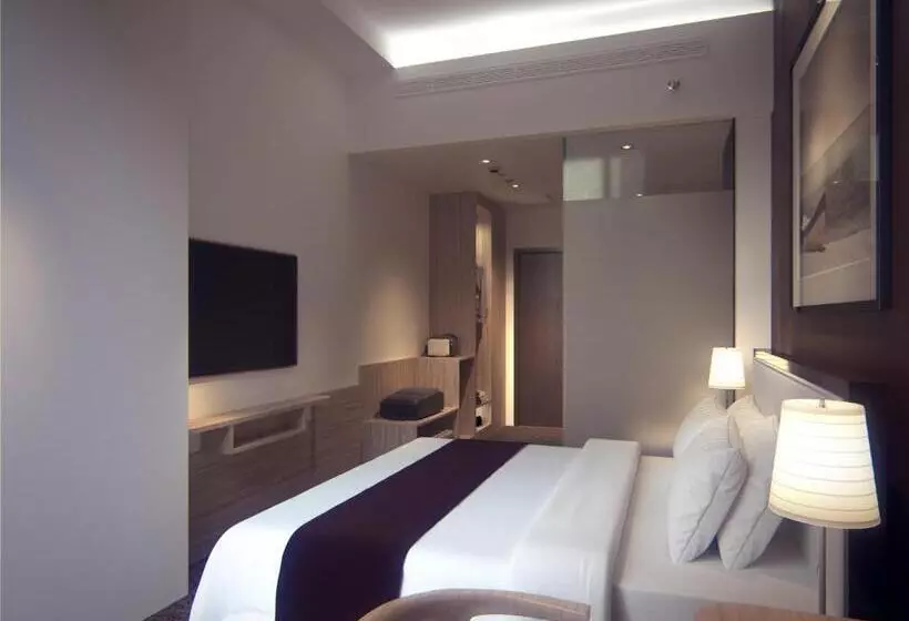 Bay Hotel Ho Chi Minh