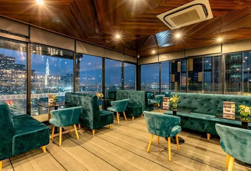 Bay Hotel Ho Chi Minh