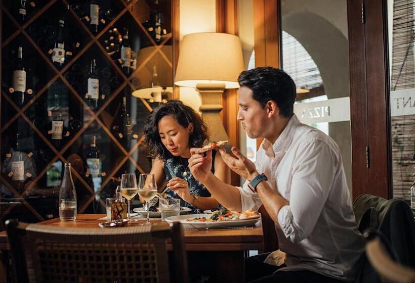 Hotel Campbell House