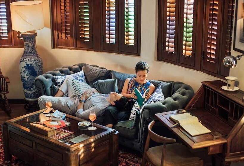 Hotel Campbell House