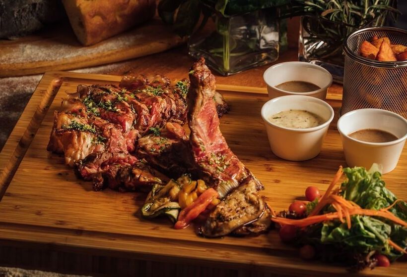 Hotel Campbell House