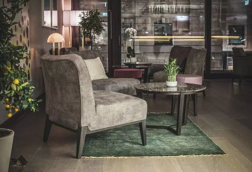 Courtyard By Marriott Belgrade City Center