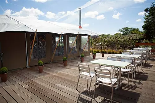 ホテル Durrell Wildlife Camp