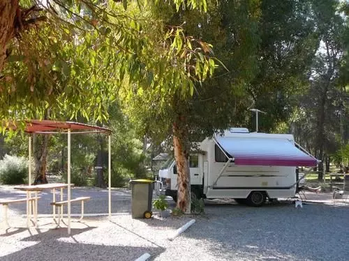 ホテル Gladstone Caravan Park  South Australia