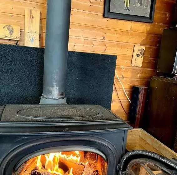 בית מלון כפרי Homey Inn Enya