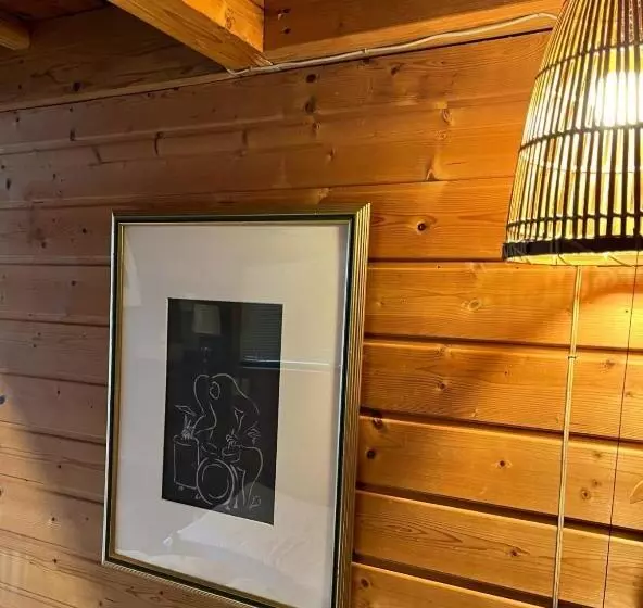 בית מלון כפרי Homey Inn Enya