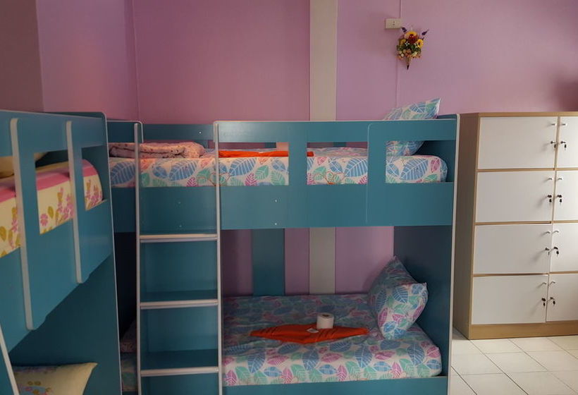 Hotelli Laila Food And Drink Guesthouse