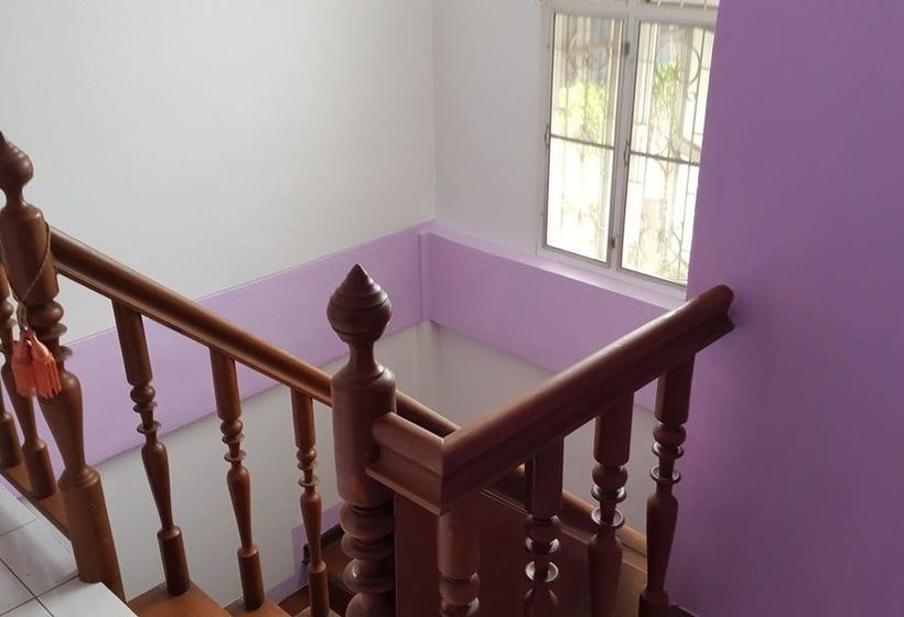 Hotelli Laila Food And Drink Guesthouse