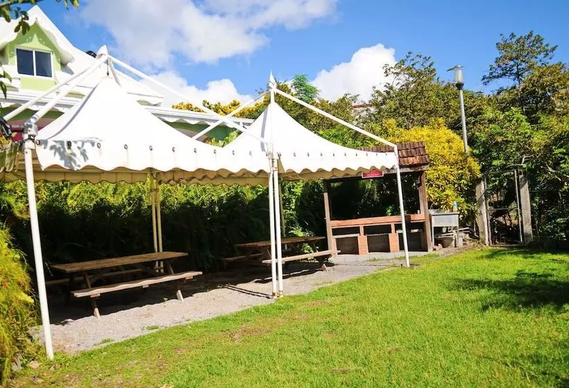 هتل Hôtel Village Pomme Cannelle 3 étoiles