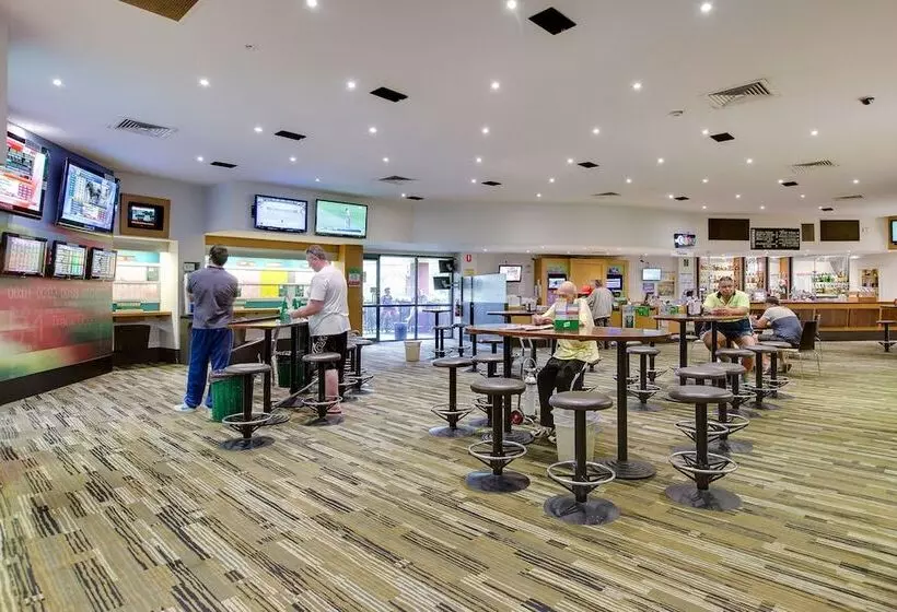 Отель Nightcap At Seaford