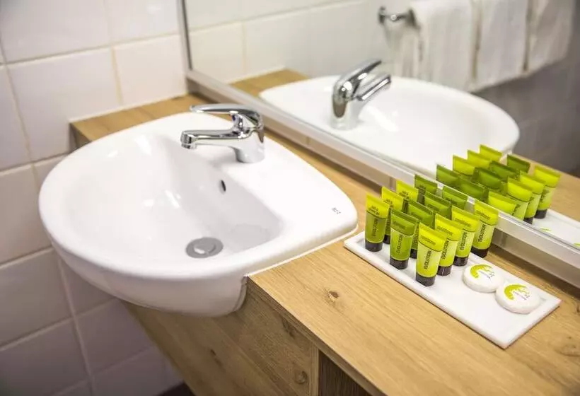 Отель Nightcap At Seaford