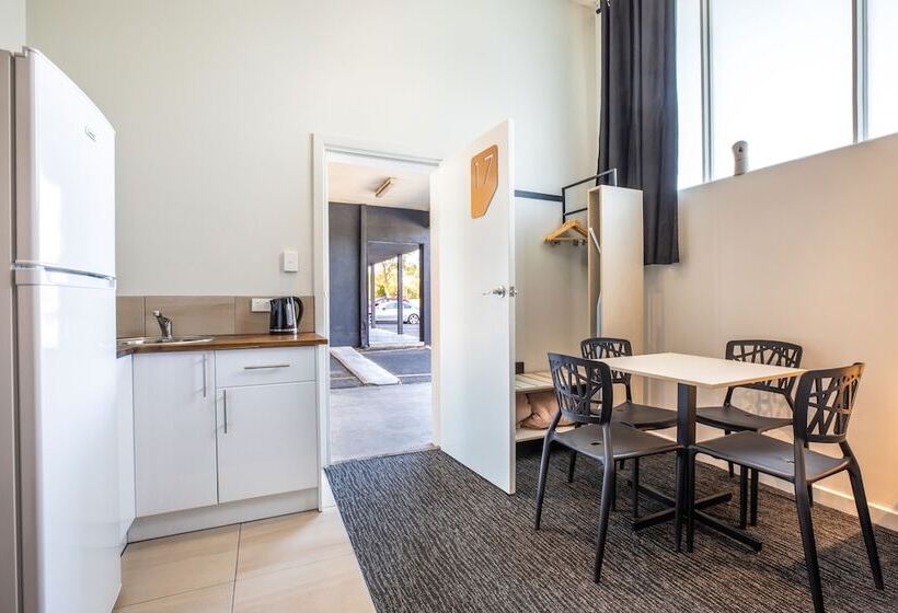 酒店 Nightcap At Seaford