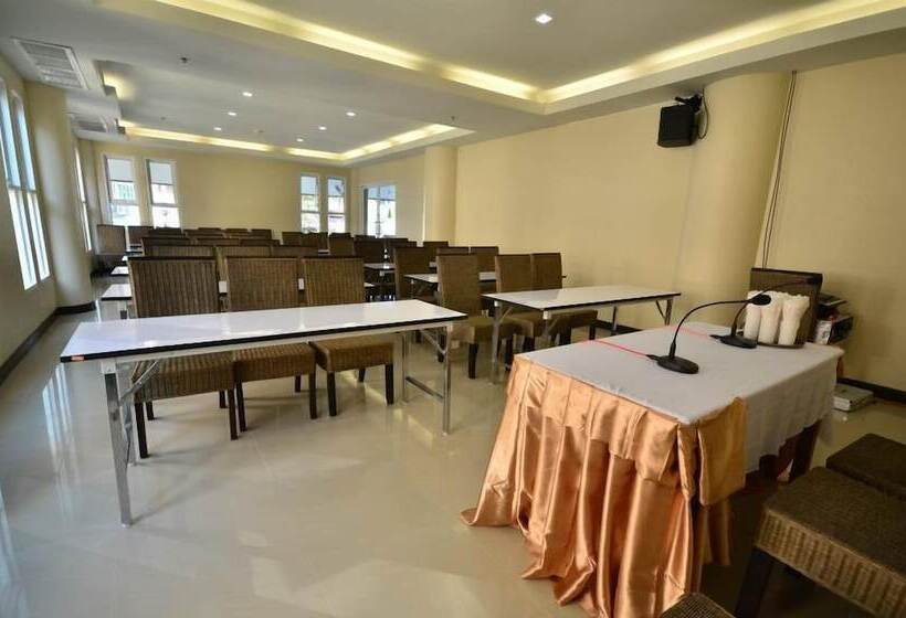 فندق Piyaporn Pavilion