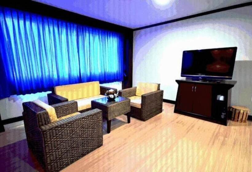 فندق Piyaporn Pavilion