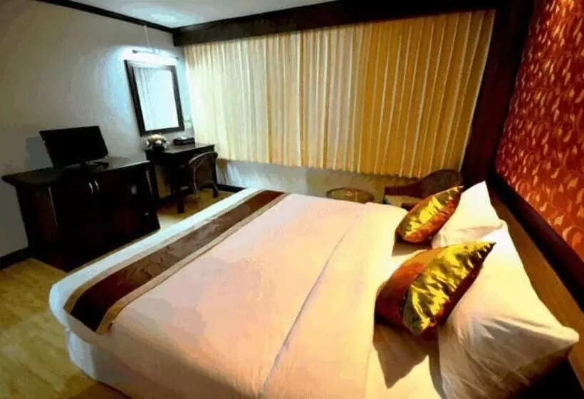 فندق Piyaporn Pavilion