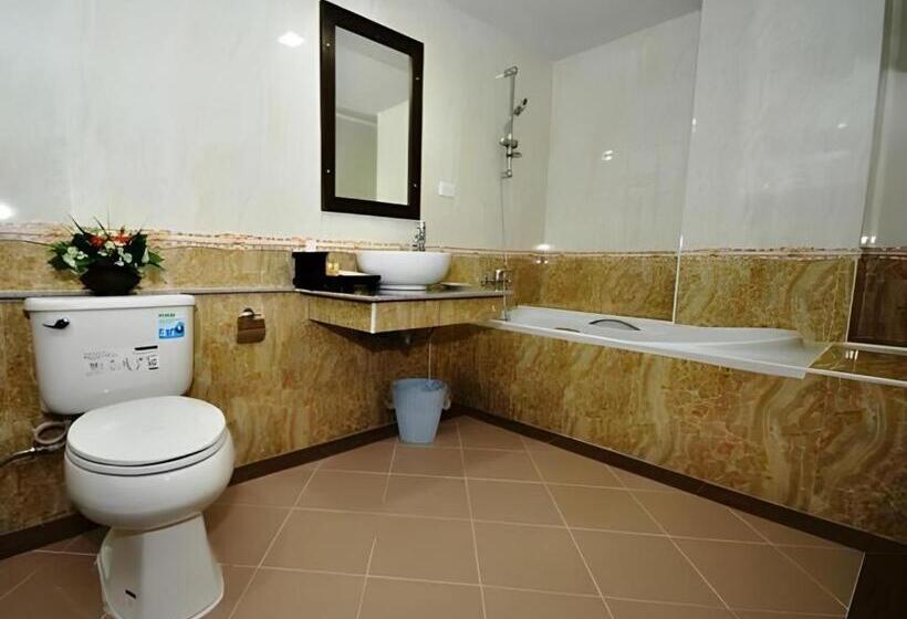 فندق Piyaporn Pavilion