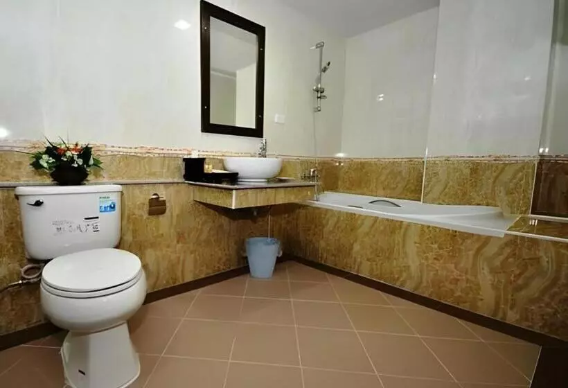 فندق Piyaporn Pavilion