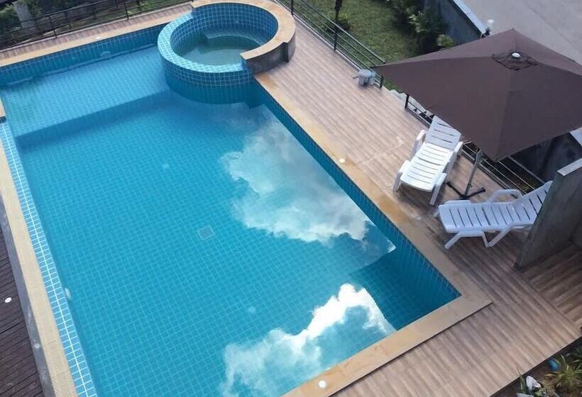 בית מלון כפרי Raya Boutique