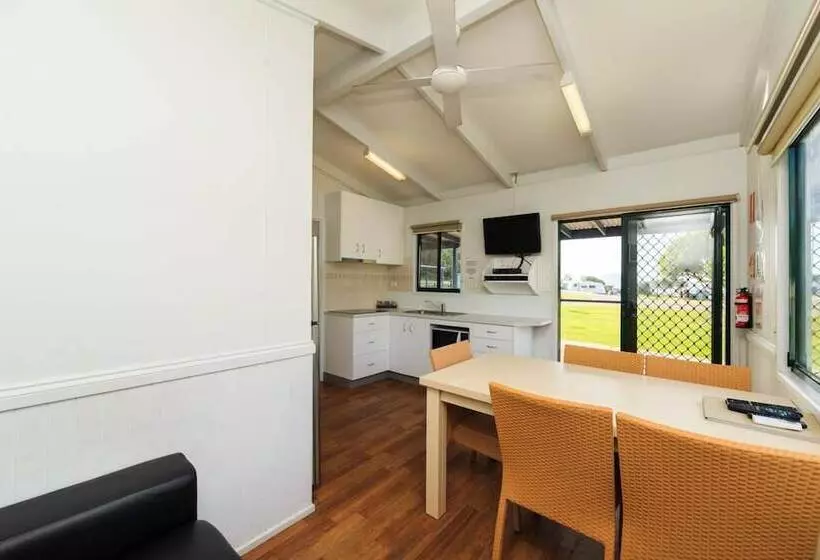 酒店 Reflections Seal Rocks Holiday Park