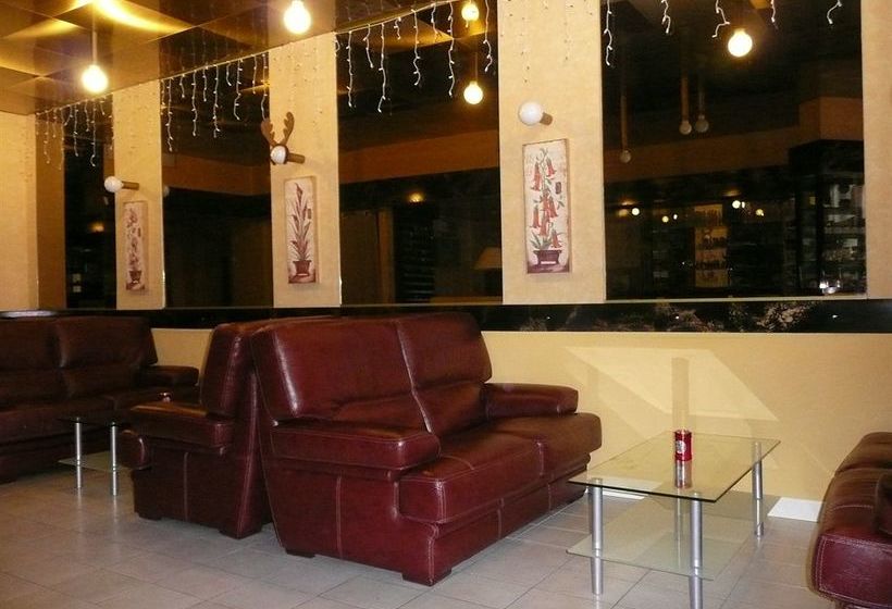 هتل Saint Jean Baptiste