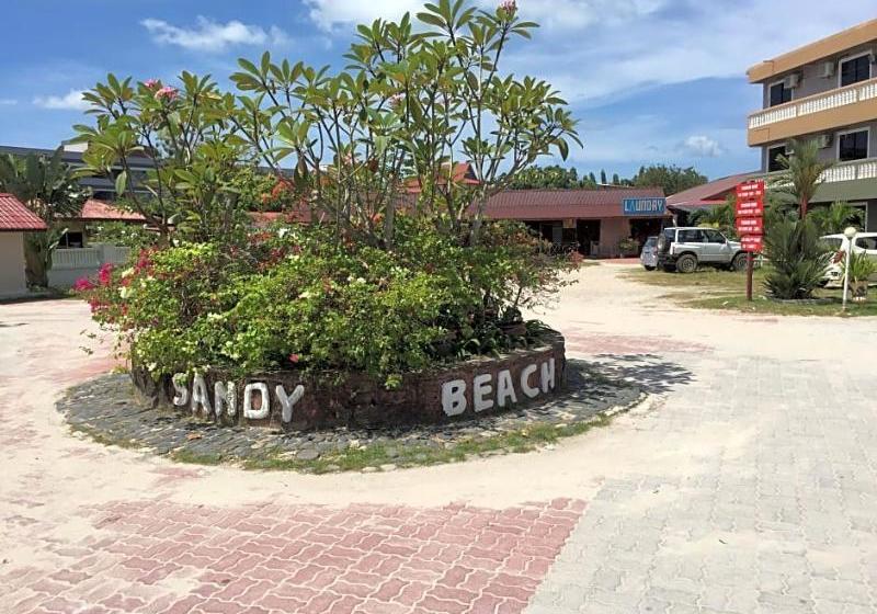 فندق Sandy Beach Resort Langkawi