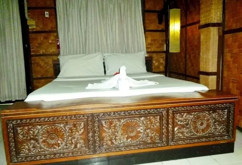 هتل Soisabai Guesthouse