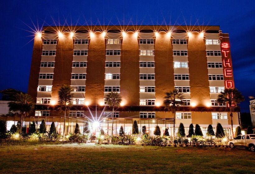 בית מלון כפרי The One Surat