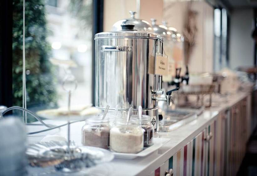 בית מלון כפרי The One Surat