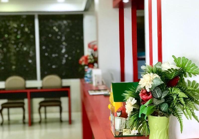 בית מלון כפרי The One Surat