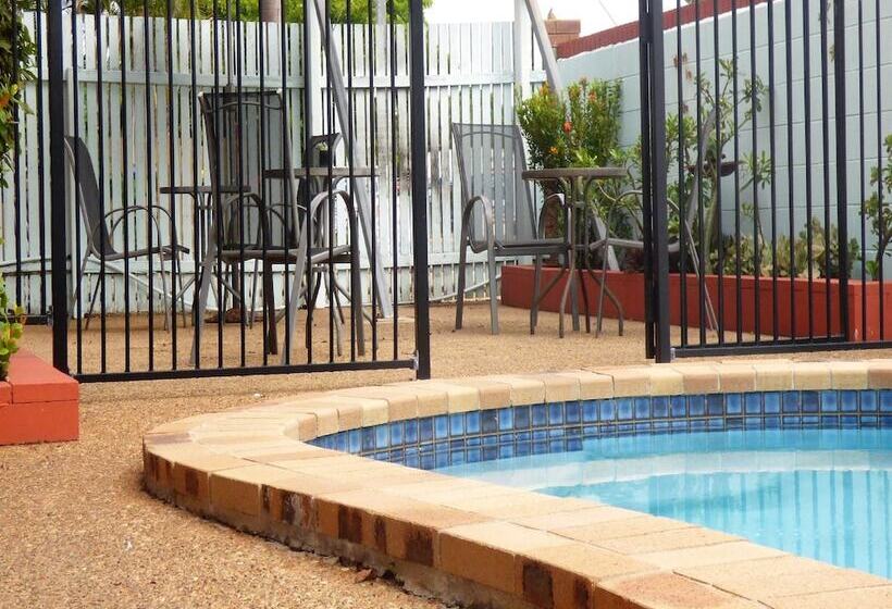 فندق على الطريق Banjo Paterson Motor Inn