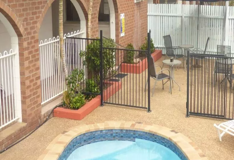 מוטל Banjo Paterson Motor Inn