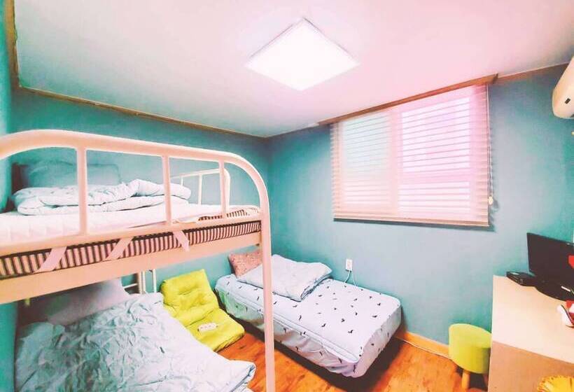 Naru Hostel Korea