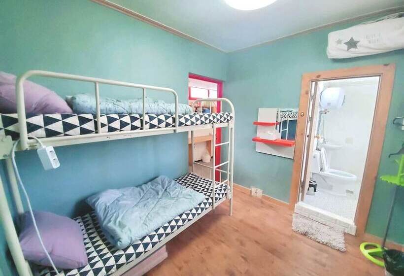 Naru Hostel Korea