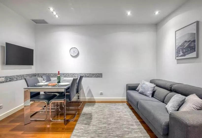 Aspasios Paseo De Gracia Apartments