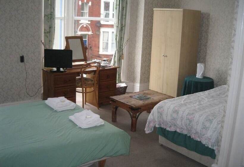 پانسیون The Beaches Guest House